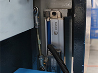 CNC Servo Electro-Hydraulic Press Brake, with DELEM DA52S Controller